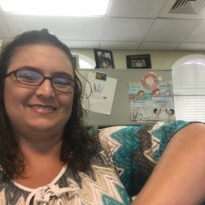 Meet your Posher, Tina